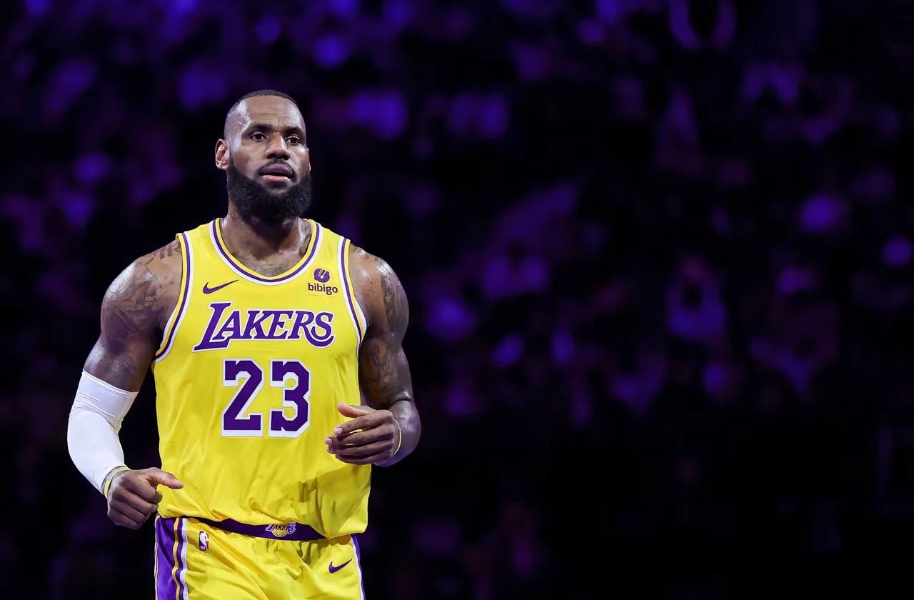 詹姆斯新星惊险取胜表现惊艳,RNG未来可期!的简单介绍 詹姆斯新星惊险取胜表现惊艳,RNG未来可期!的简单介绍