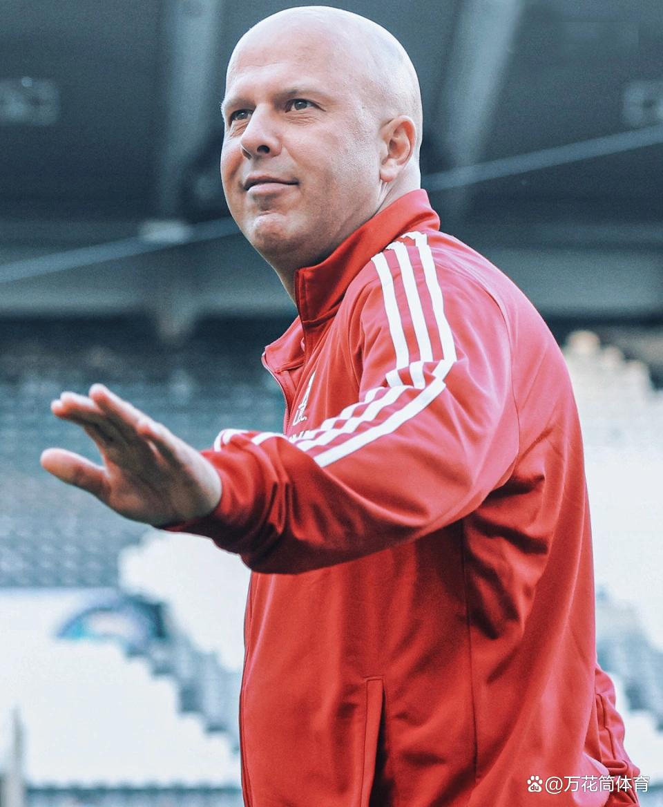 包含萨拉赫巅峰对决,西亚卡姆与90激战利物浦分钟,高光表现胜负难料!的词条 包含萨拉赫巅峰对决,西亚卡姆与90激战利物浦分钟,高光表现胜负难料!的词条