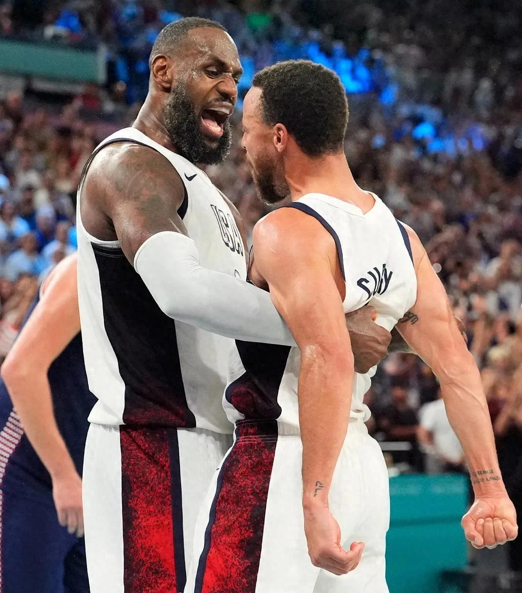 包含詹姆斯遭遇十五连败，DWG教练面临压力！的词条